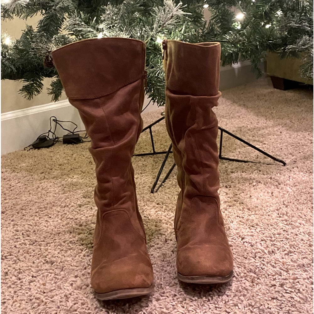 Girls size three, cute, brown boots. Gently used, but good condition.